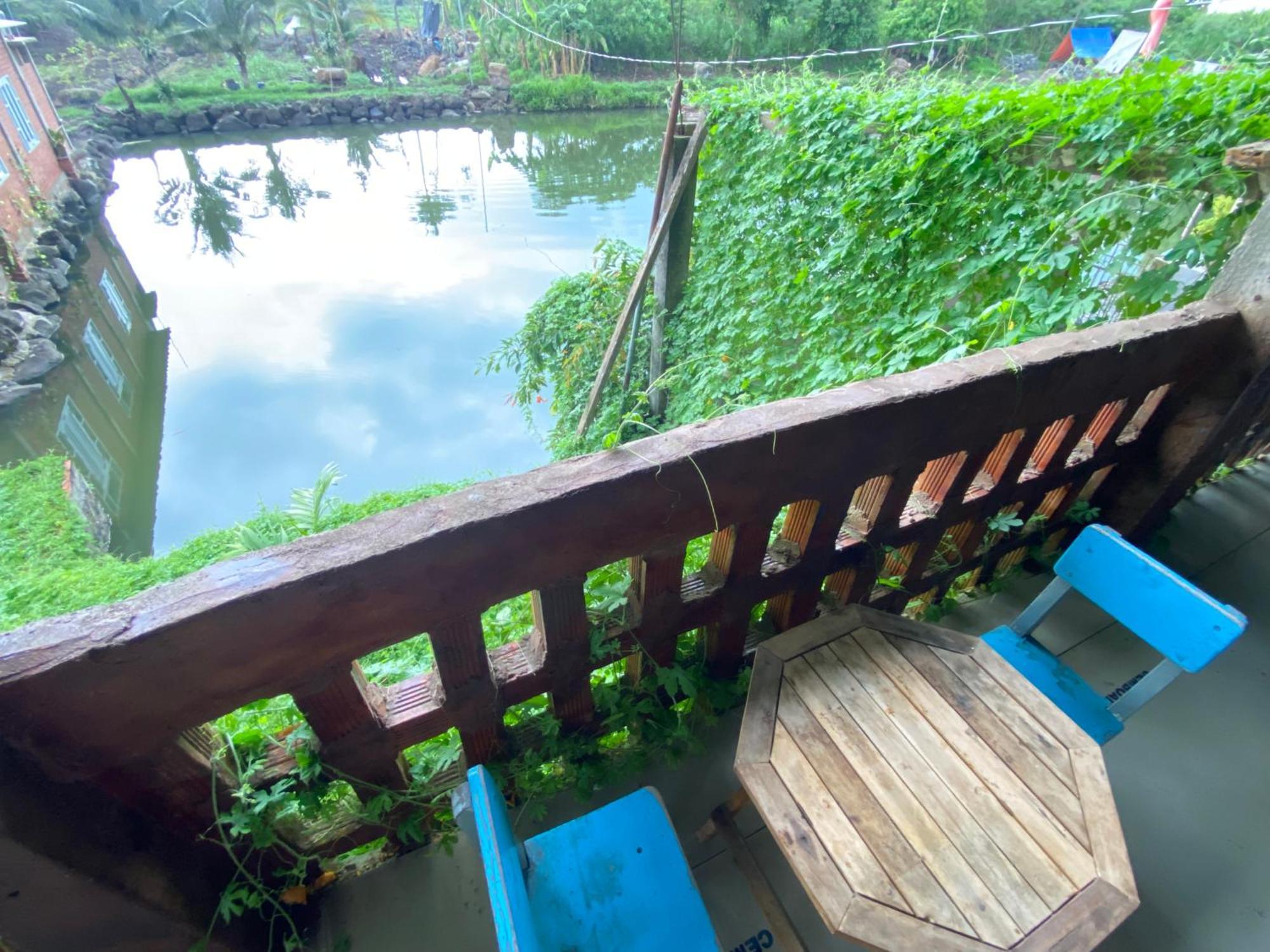 Homestay Tay Xa Trang Bom Exterior photo